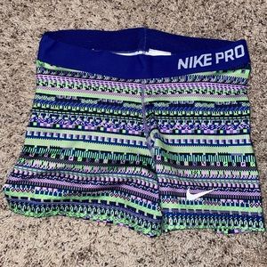Women’s Nike pro shorts
